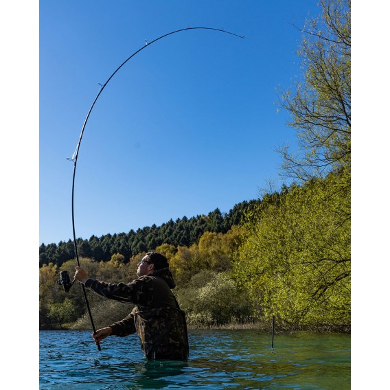 FOX EOS Pro 13ft 3.5lb 2pc - kaprový prút