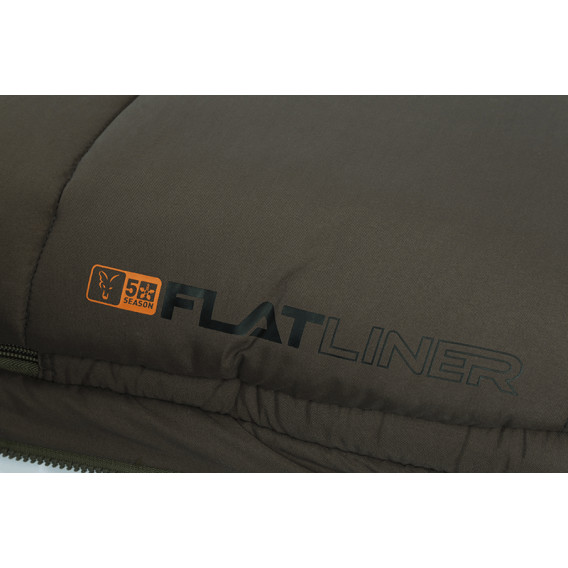 FOX Flatliner 6 Leg 5 Season Sleep System - lehátko so spacákom